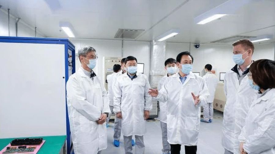 "Battery King" Zhong Xinjia I donated 70 million yuan to the United