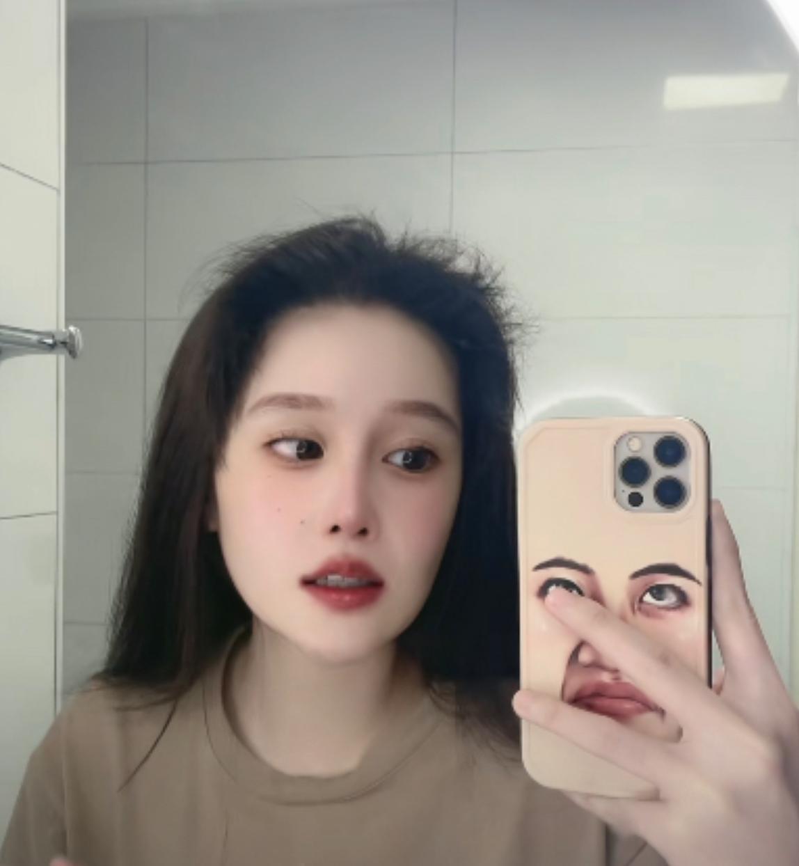 Zhao Benshan’s daughter responded generously to the rumors of breaking