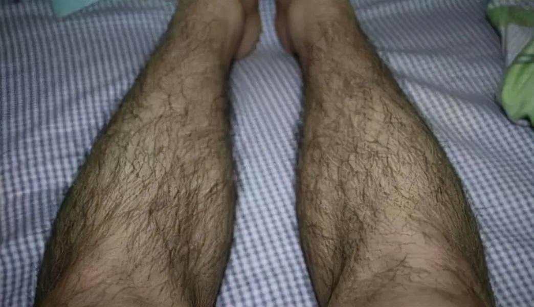Why do Xinjiang people have more body hair? - iNEWS