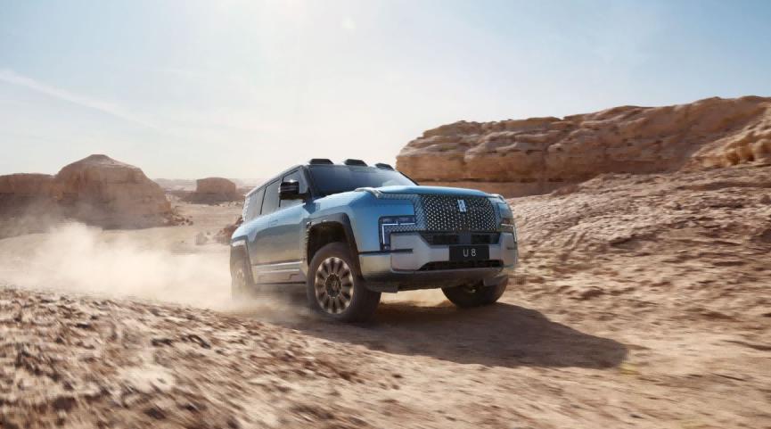 Million-level new energy hard-core off-road looks up to U8, bringing an ...