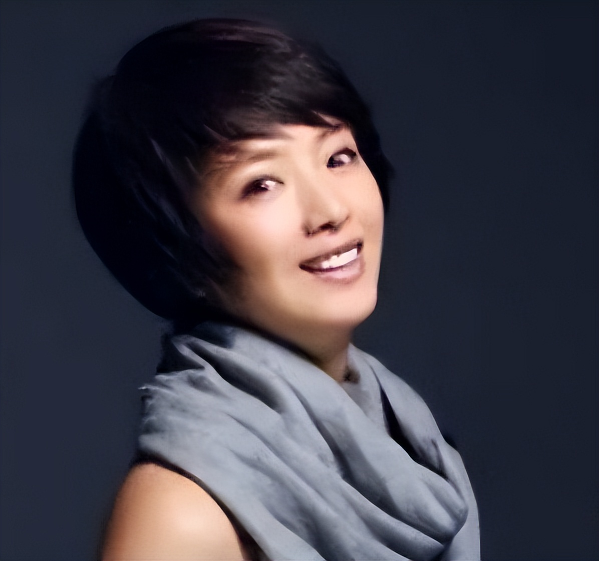 Playing "father and daughter" became famous and became husband and wife