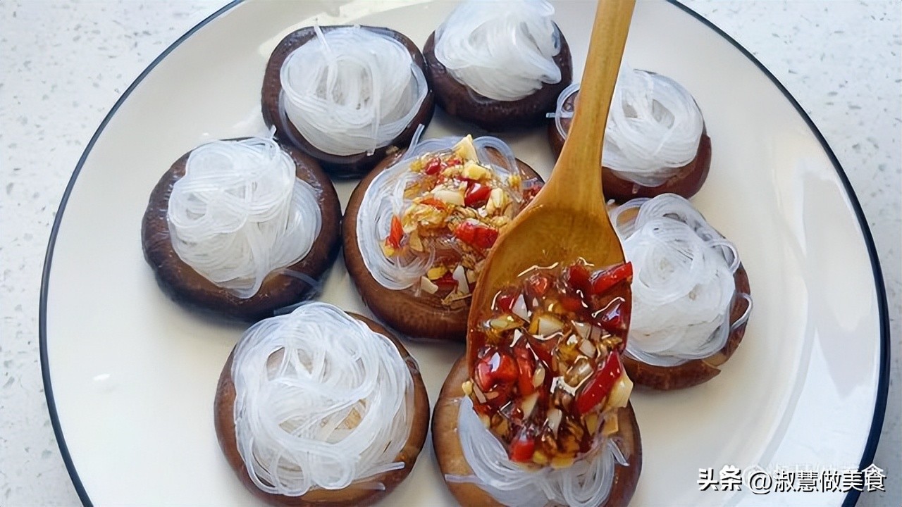 Shiitake mushrooms and vermicelli do like I do, delicious and delicious