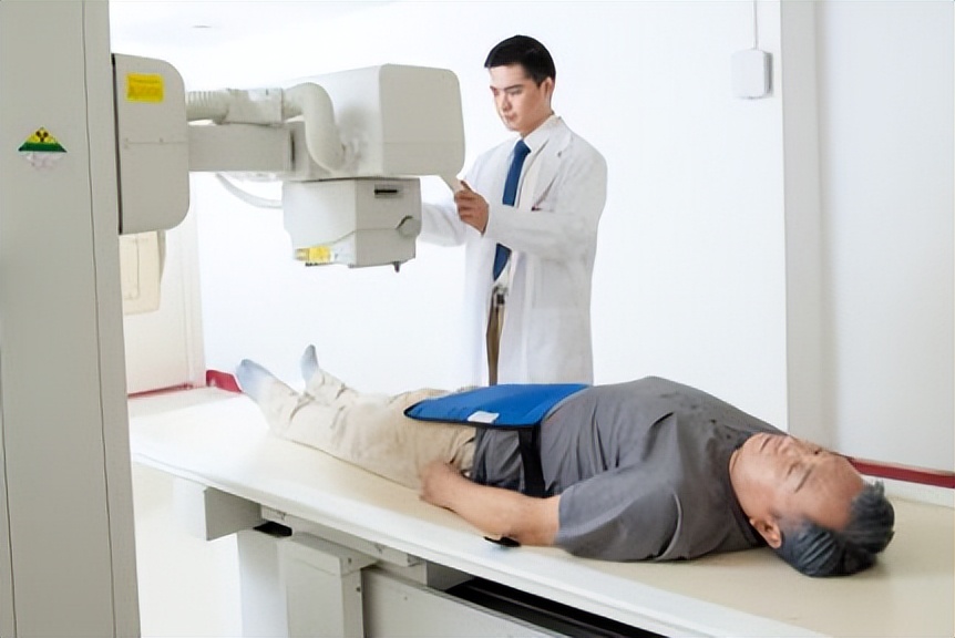 Syphilis likes to play "latent", if there are 5 changes in the body, it