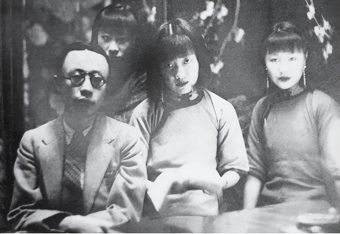 In 1946, the Li brothers took a risk and buried the last queen, Wanrong ...