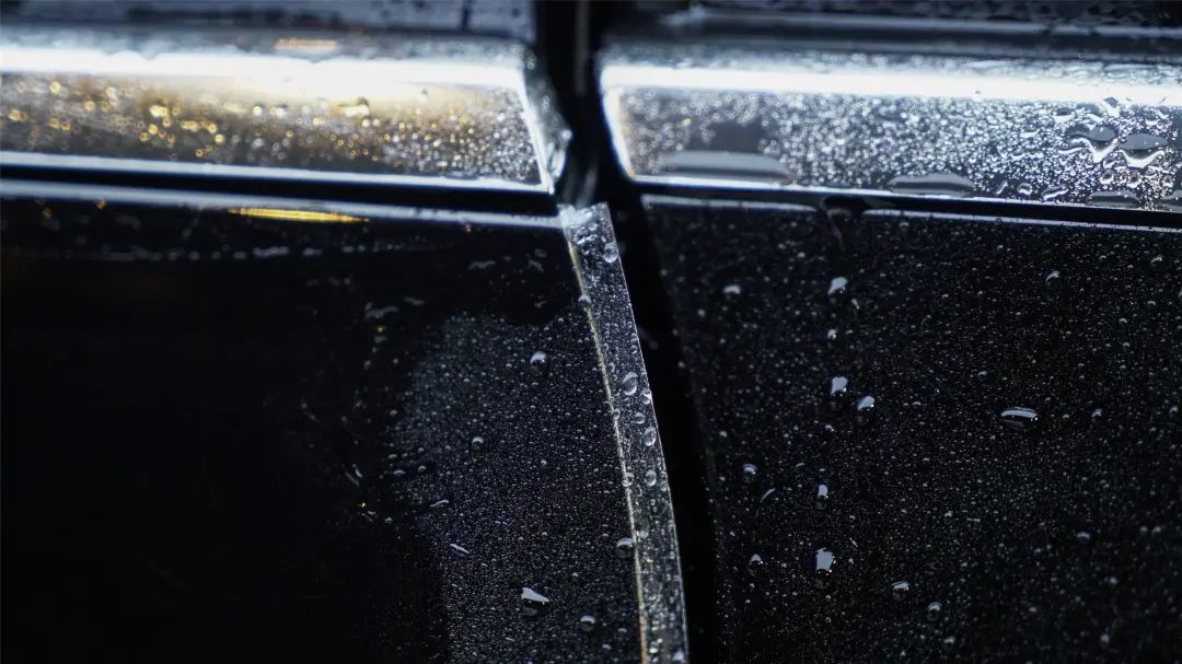 Car wash in summer depends on the sky?The life of the paint surface is