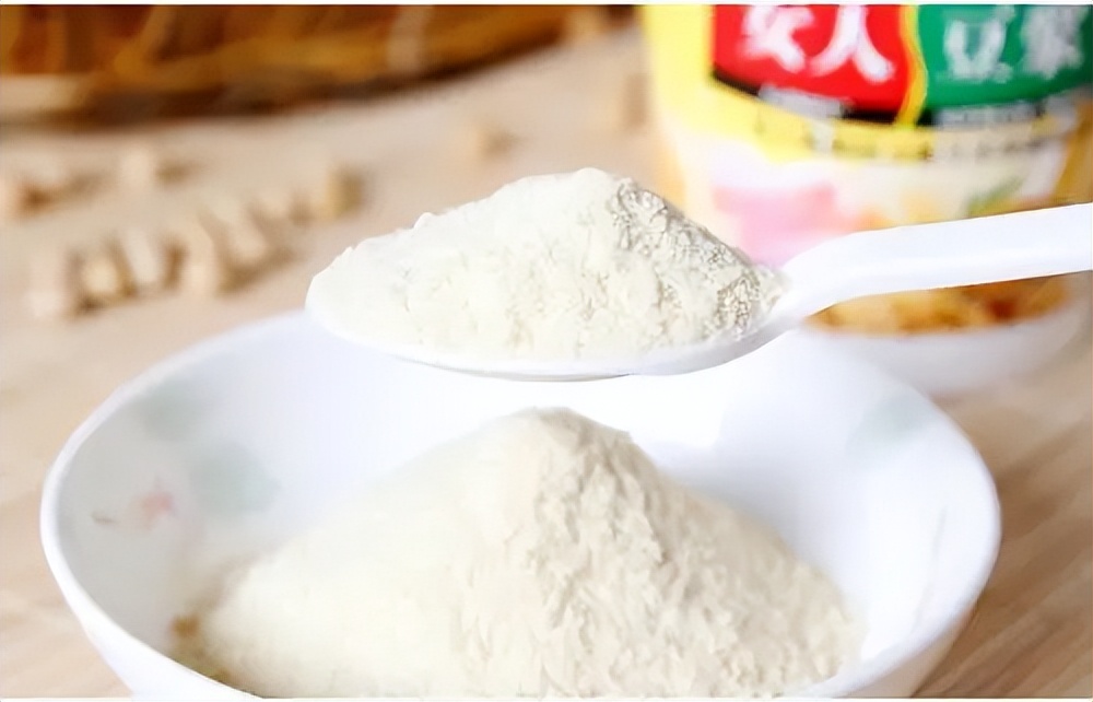 Hazards of instant soy milk powder iNEWS