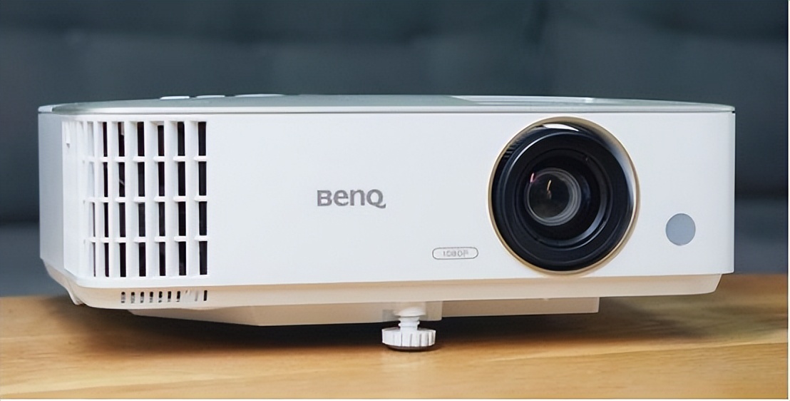 How to choose a smart home projector?Bloggers take stock of the best