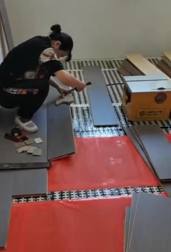 Should underfloor heating be done dry or wet? many people choose wrong