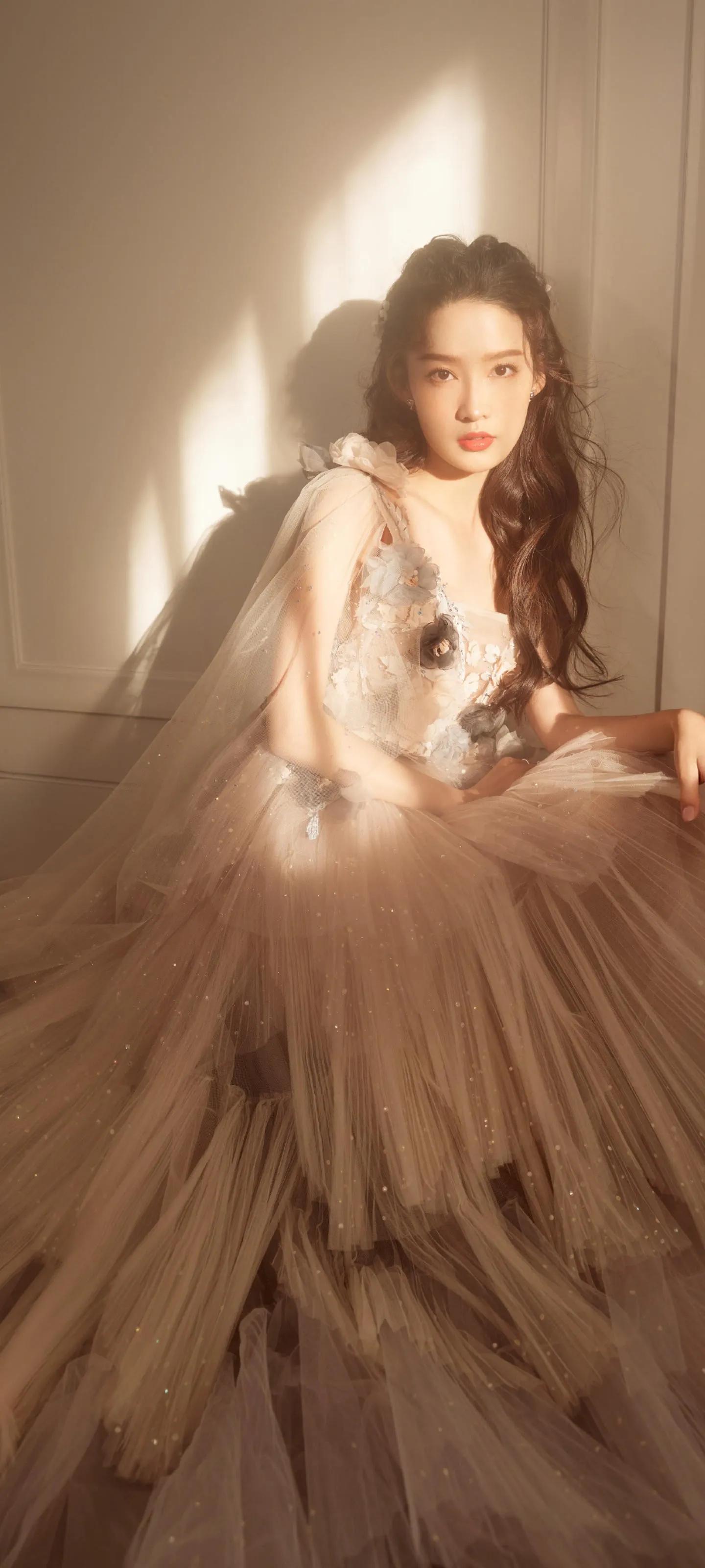 Beautiful Actress Series - Li Qin - iMedia