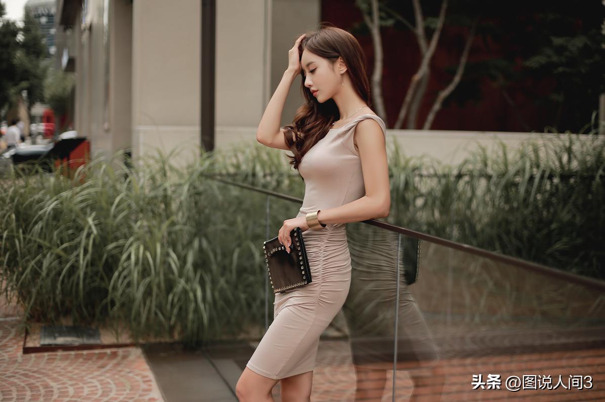 Sun Yunzhu light brown strapless hip skirt - iMedia