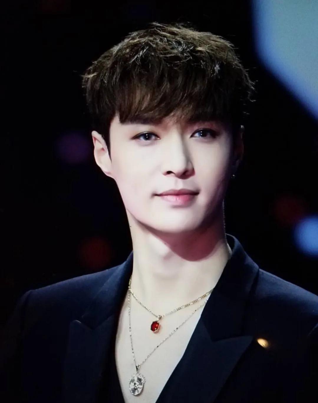 What is the charm of Zhang Yixing who lives in other people's variety ...