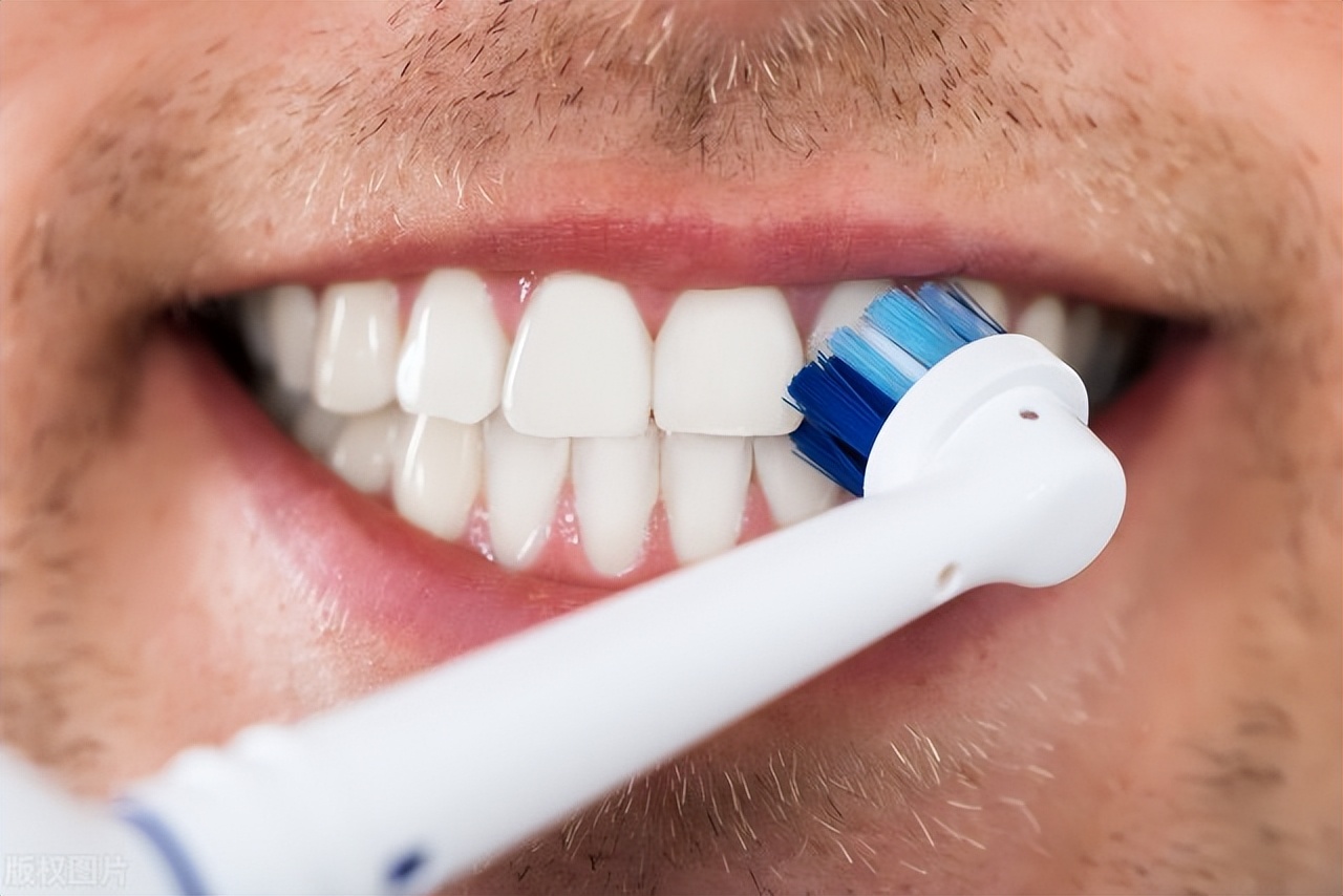 Don't rush to buy! Are electric toothbrushes really better than regular toothbrushes? iNEWS