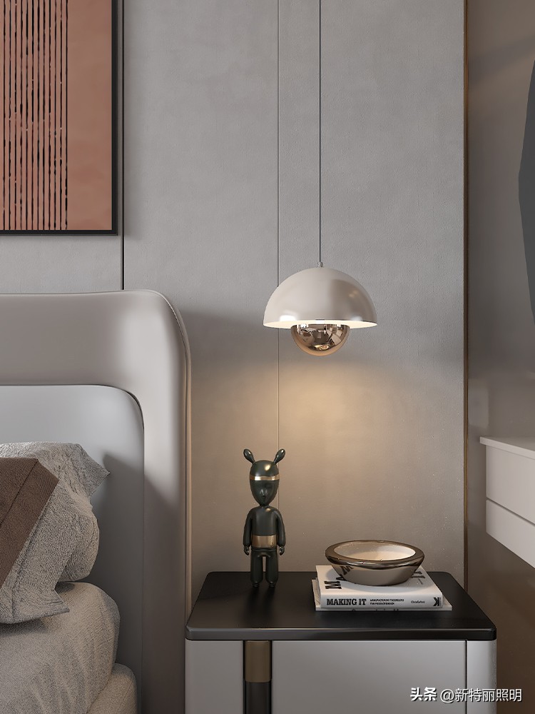 The bedroom is too small, how to decorate it to look good? These lamps