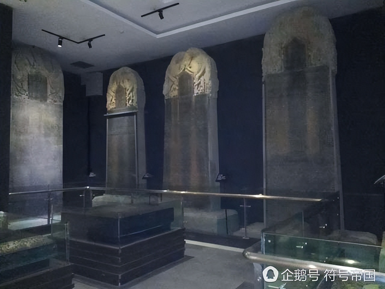 Visit Li Shimin's tomb, which covers an area of 200 square kilometers ...