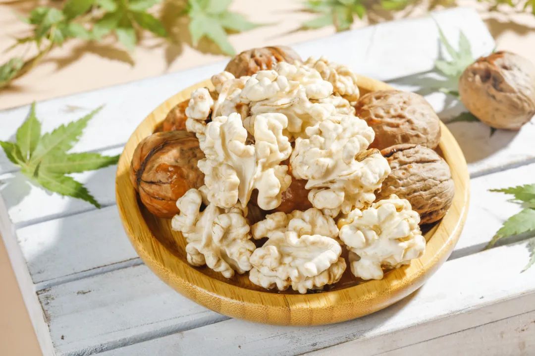 One reason to advise you to eat more fresh walnuts is enough! iMedia