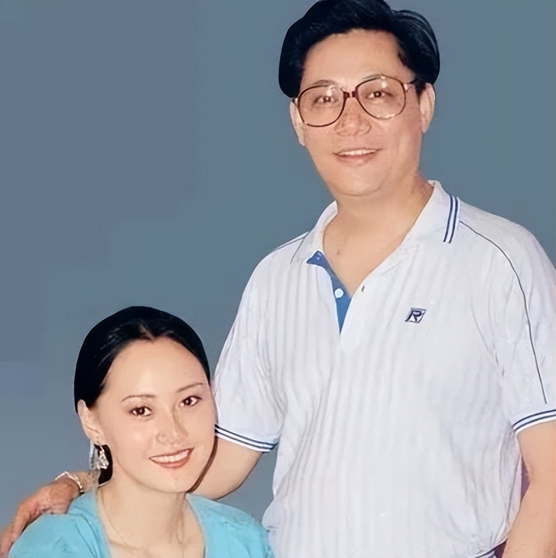 song jia parents