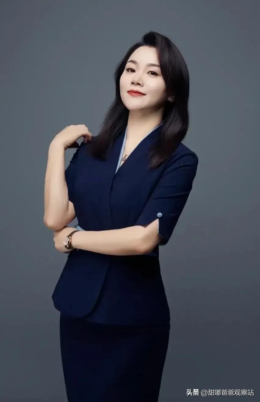This CCTV host turned out to be a model - iNEWS