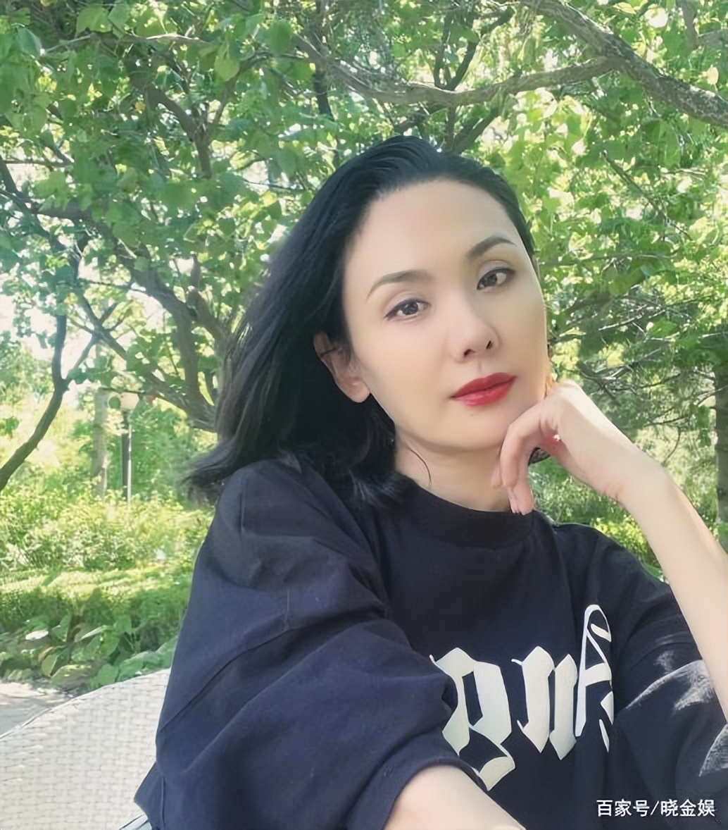 Cheng Lisha: 
