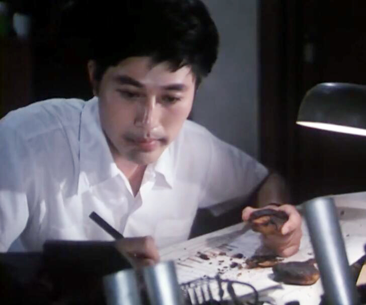 Former actor Wang Weiping became popular at the age of 25, married his ...
