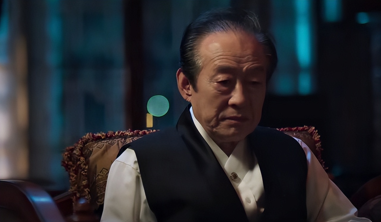 The ending of "Black Talk Lawyer" is unfinished and outrageous, many pits have not been filled