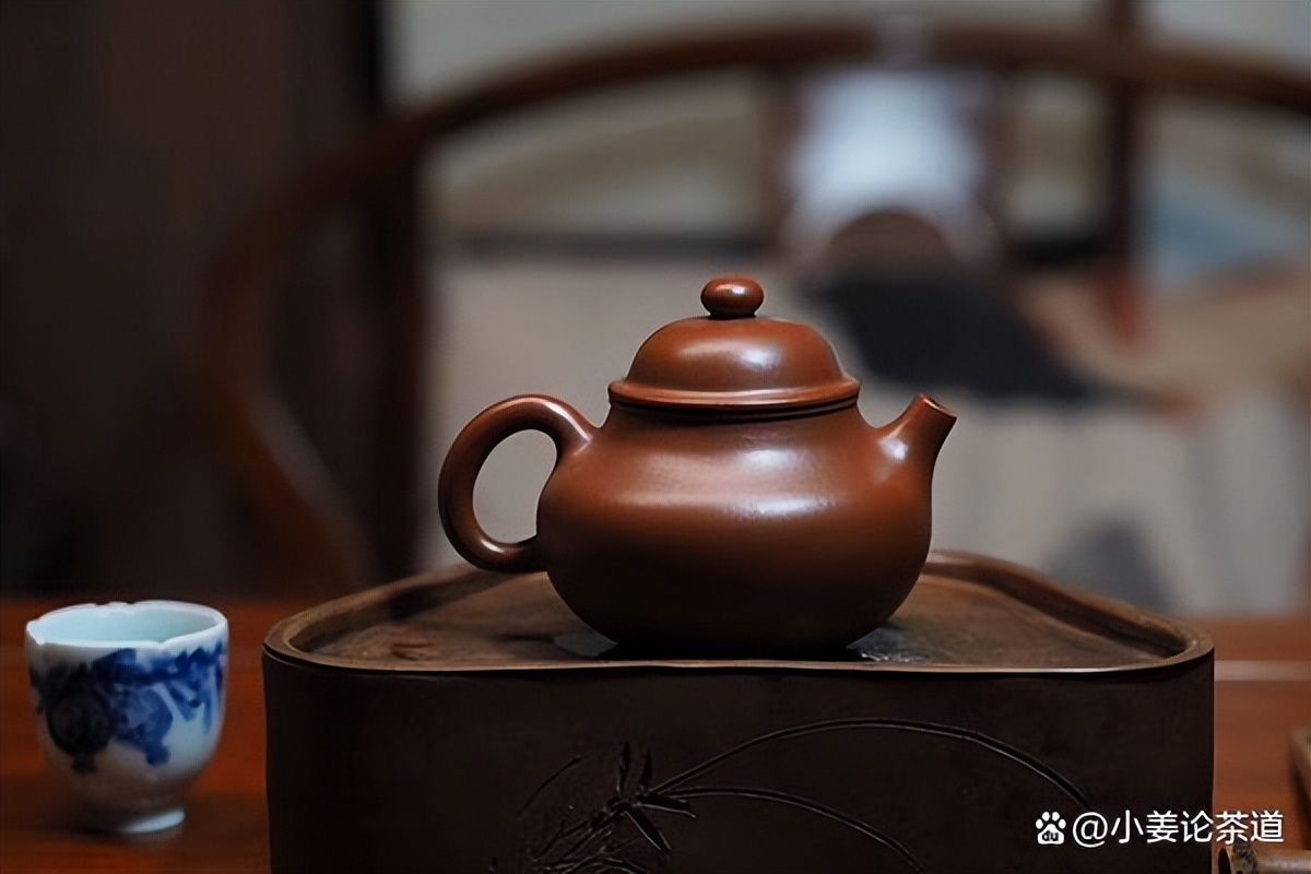 Why are purple clay pots so expensive?Why are the prices of purple clay