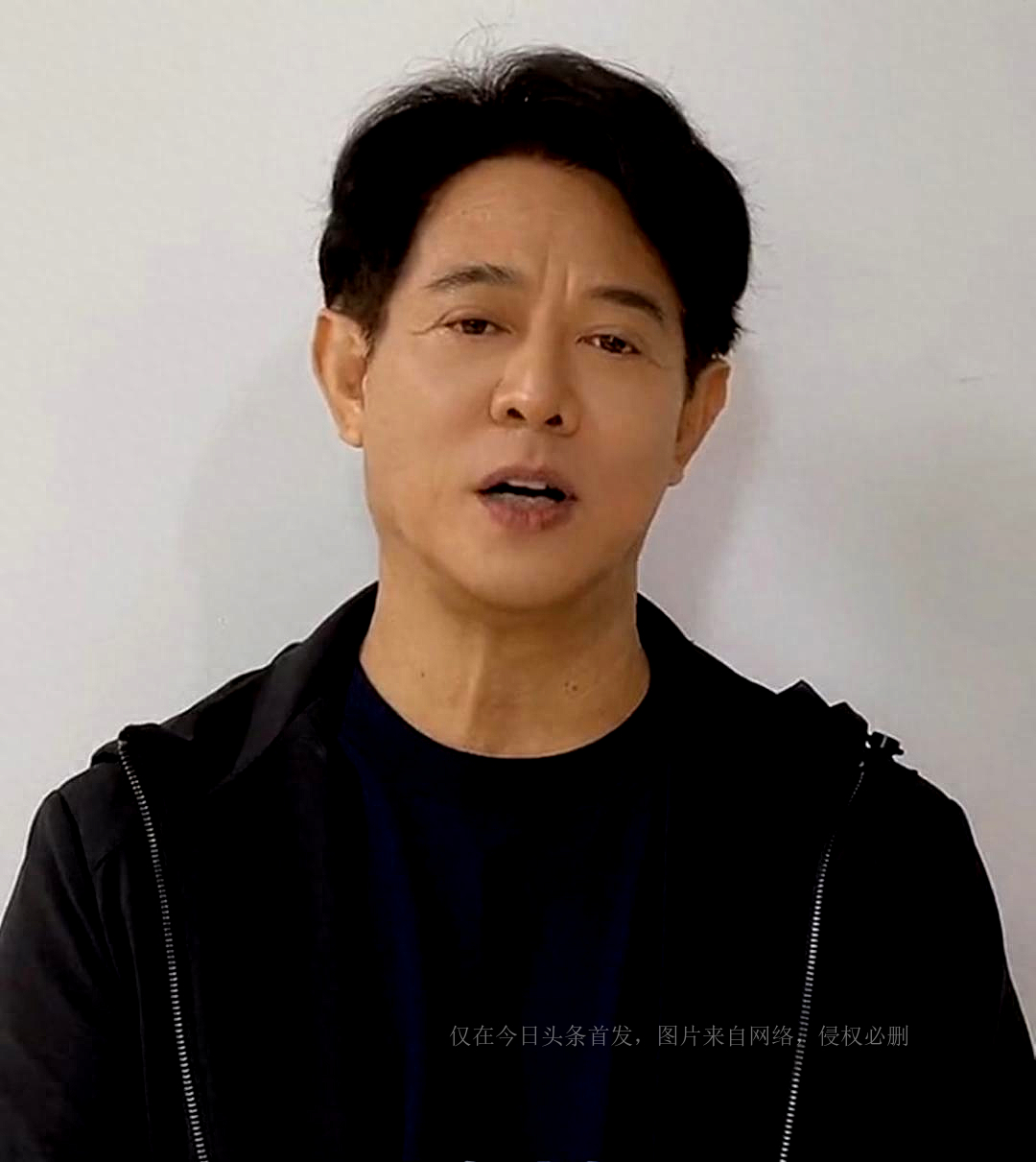 59-year-old Jet Li's appearance changed drastically. His double eyelids ...