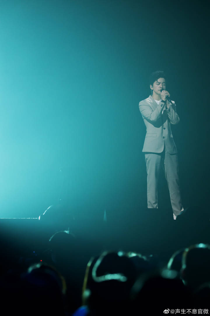 Li Jian sang "Love You Deeply" in "The Sound of Life", have you played ...