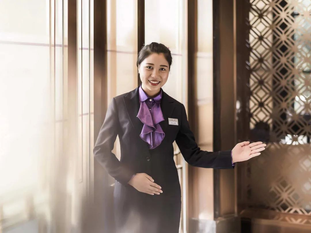 Hotel staff must learn, 6 keys to front office management - iNEWS