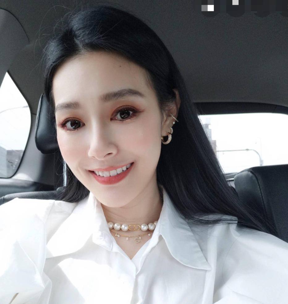 Actress Lai Weiru is suspected of sending a long article and scolding ...