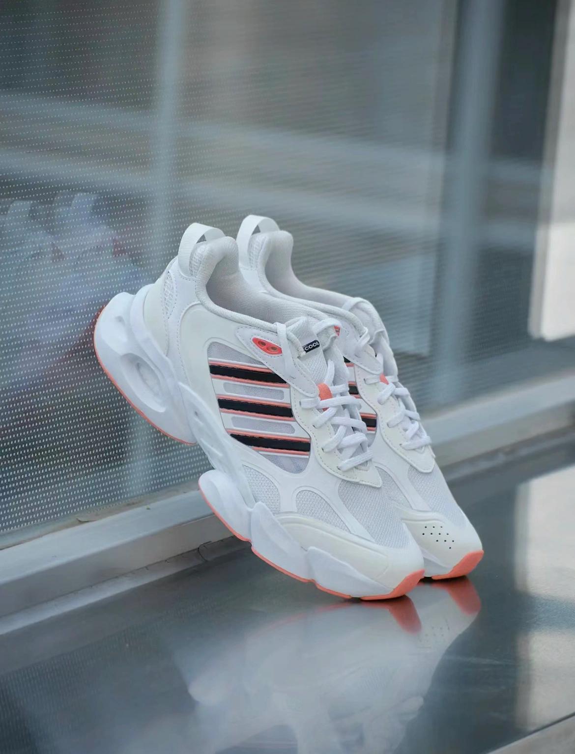 Bionic CLIMACOOL running shoes that make your feet feel like a breeze ...