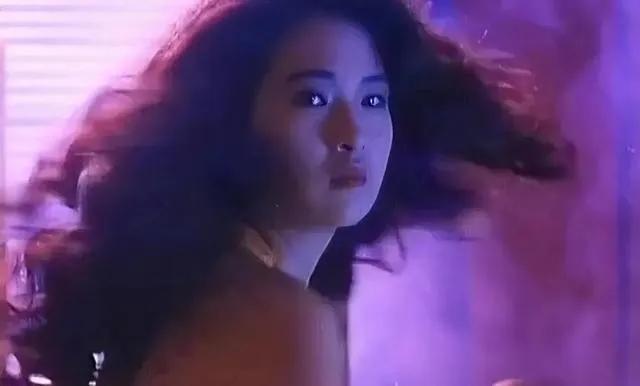 「風情常在,不溫不火」,逆生長的艷后植敬雯。 - 資訊咖