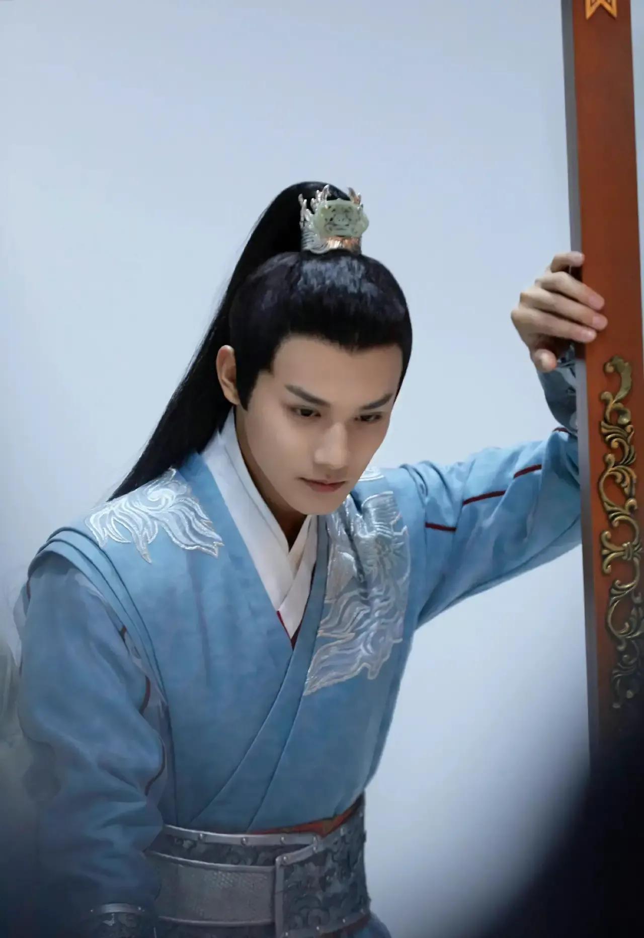 The affectionate and handsome male protagonist in the film and