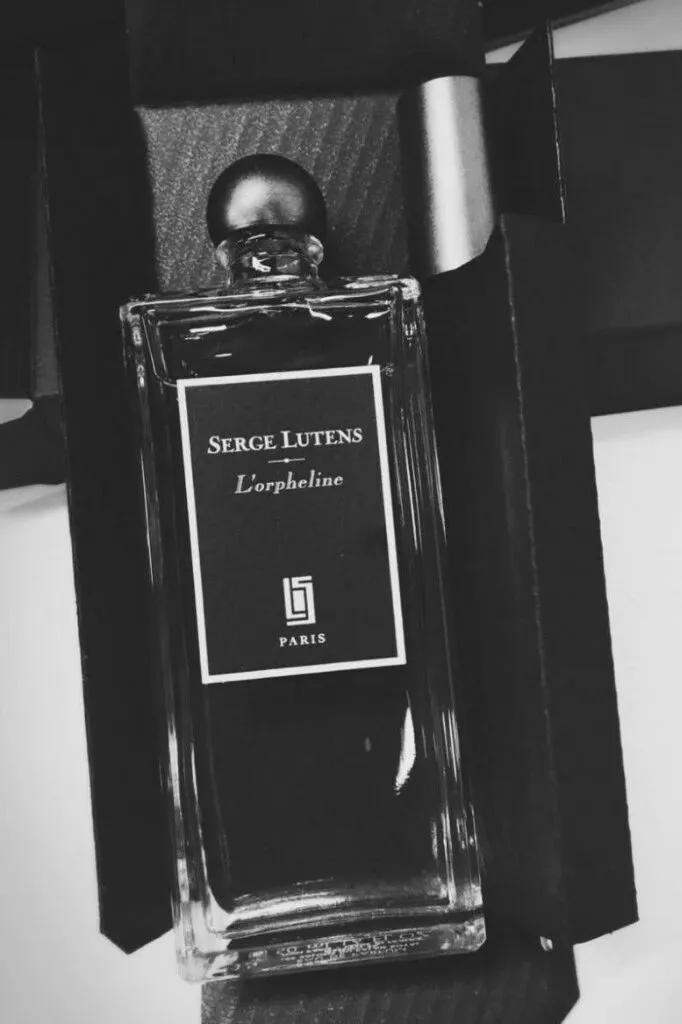 This brand's perfume copywriting can be a god iMedia