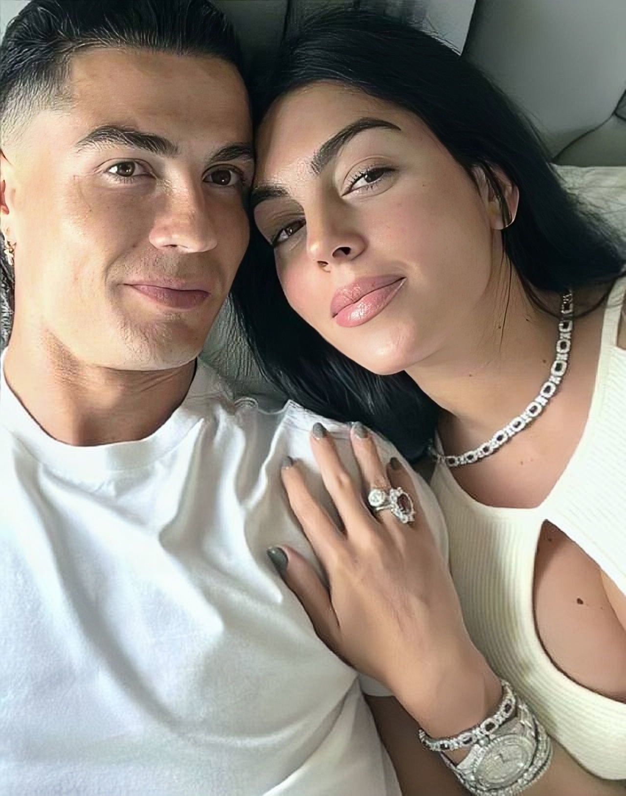 Georgina'S Ring: The $5 Million Diamond Debate! - pl58678