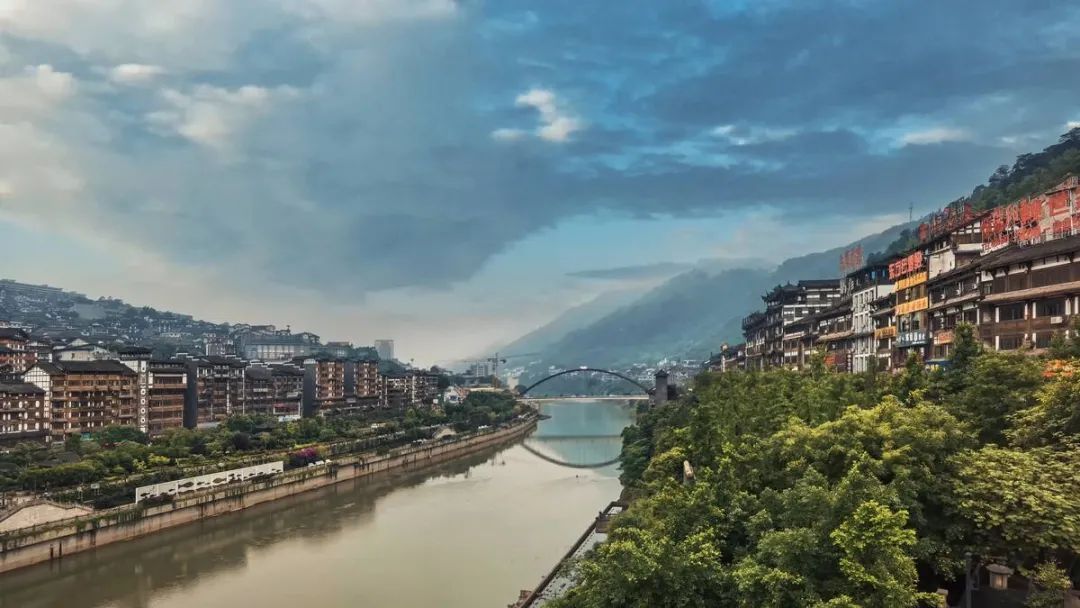 In terms of market value, who is the most expensive in Chinese towns