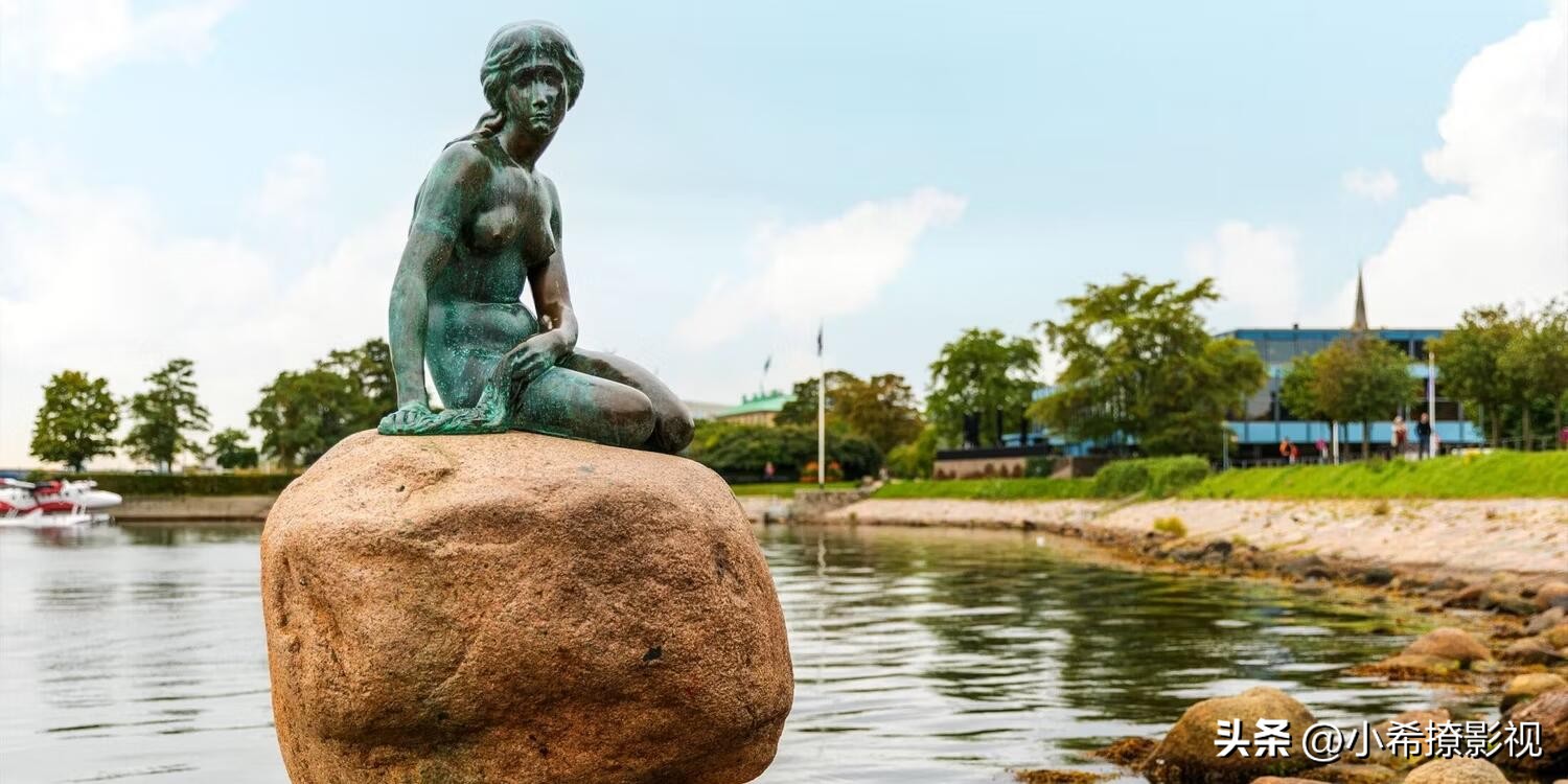 Why is Ariel dark-skinned? The 8 Hidden Easter Eggs and Details of 
