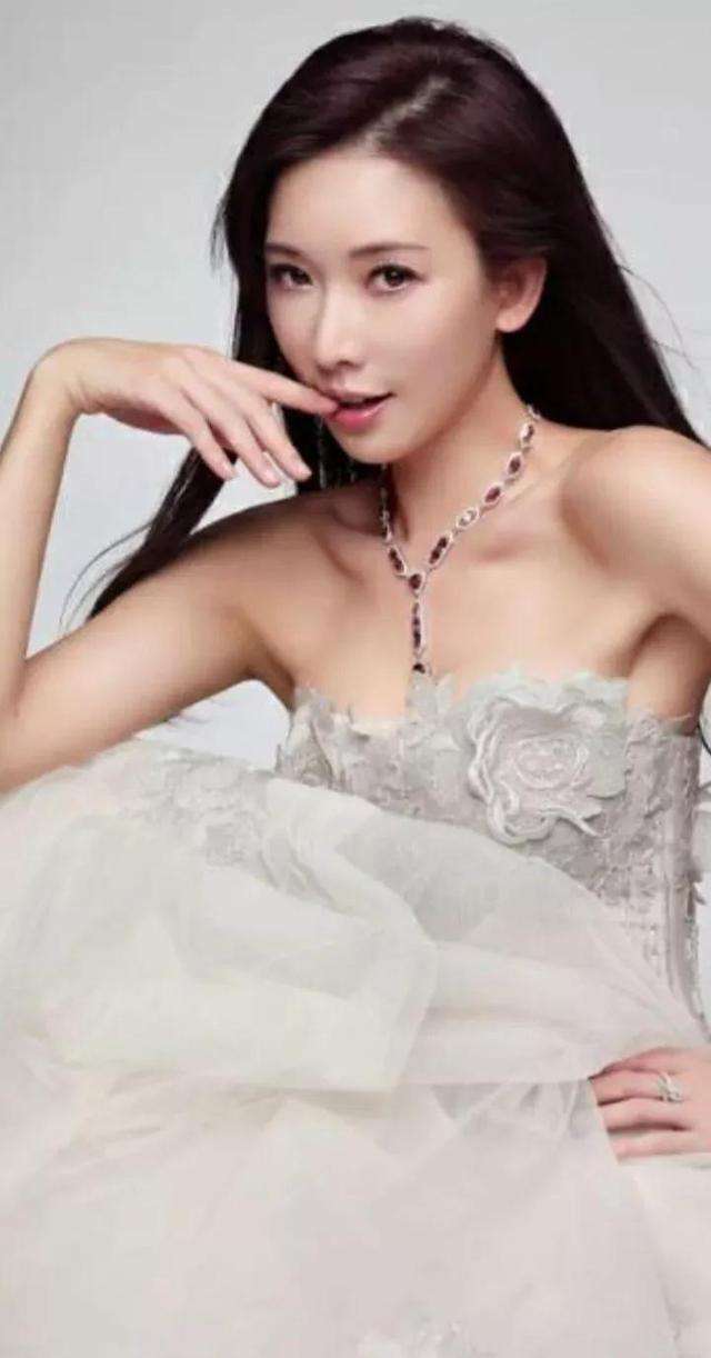 Lin Zhiling is beautiful, beautiful, and has a good figure. Why is she ...