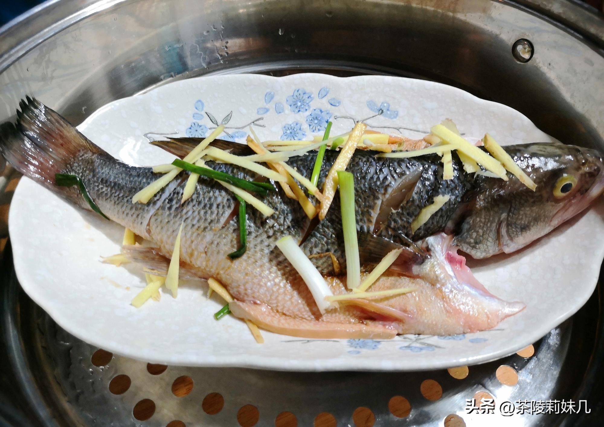Want to eat steamed sea bass?Keep these 3 tips in mind, the fish is