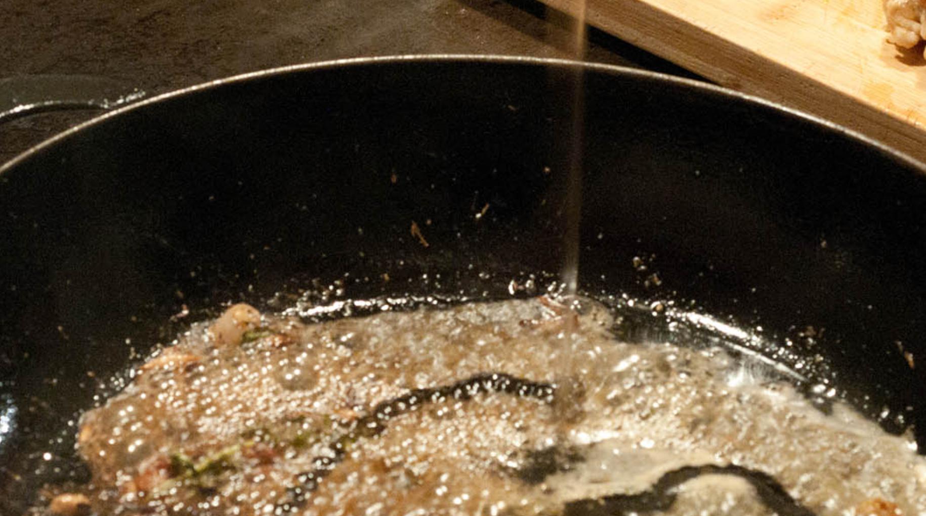 What is Deglaze? How to deglaze? iNEWS