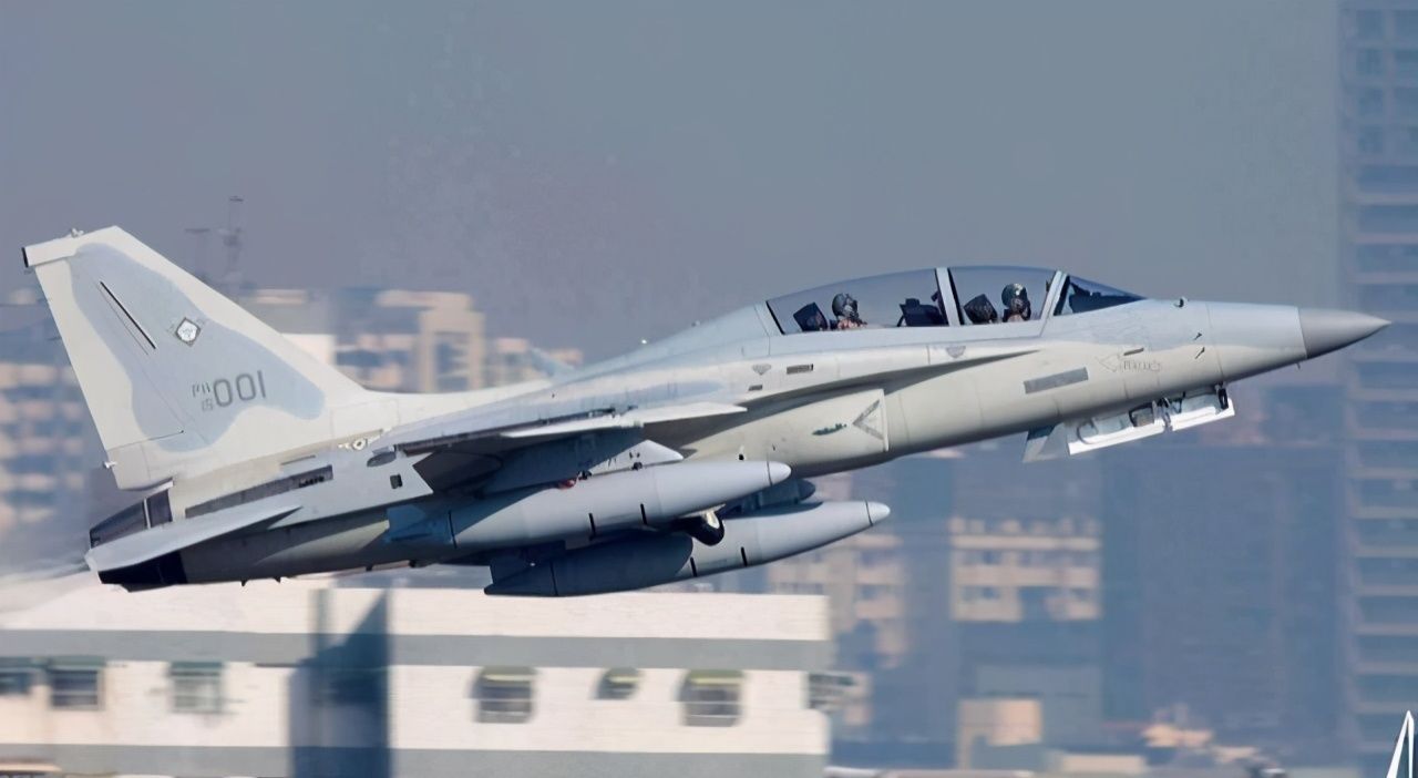 英媒：英國全力阻止阿根廷購買梟龍戰機，但允許其買美國F-16戰機