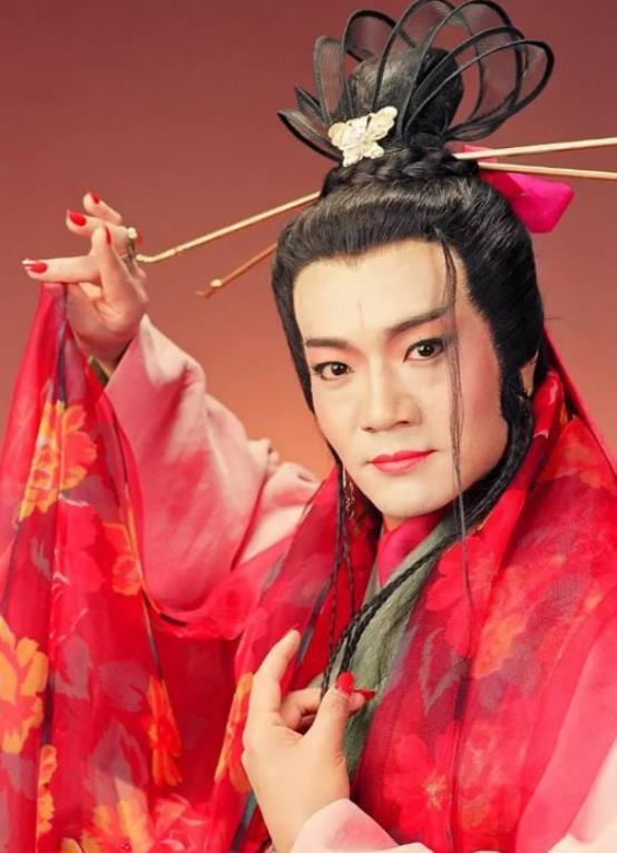 Dongfang Invincible's actors are so colorful, gentle, hoteyed, and