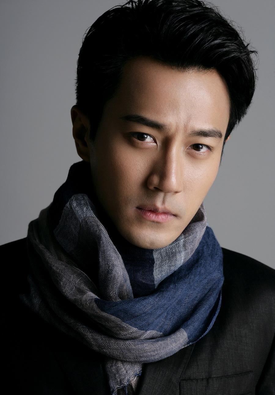hawick lau net worth