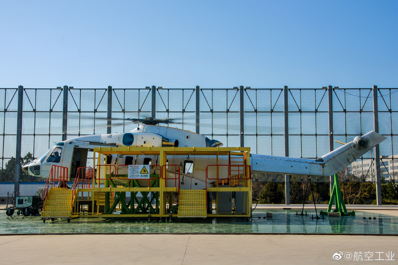 Straight 20 nose heavy fuselage!New Iron Bird Helicopter Test