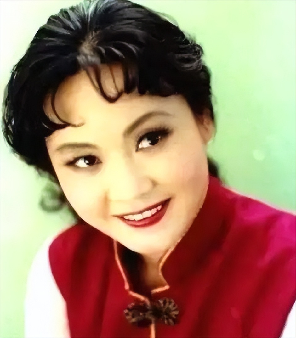 Singer Li Guyi: Singing in the Spring Festival Gala for 40 years ...