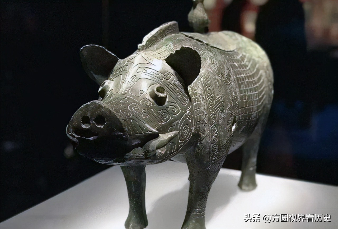 After building a house and digging a pig in the Western Zhou Dynasty ...