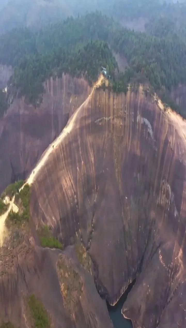 The most exciting attractions, do you dare to play the last one? - iMedia