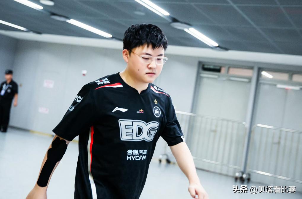 Support Uzi! MLXG bluntly said Uzi's tactical status in EDG is too low