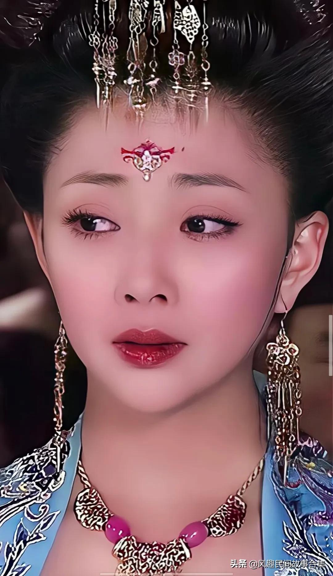 Yin Tao plays the role of Concubine Yang's Secret History, the ancient ...