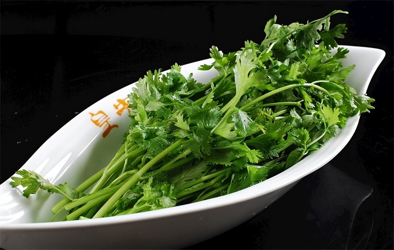 Does not eat coriander because of mutation?How amazing are the