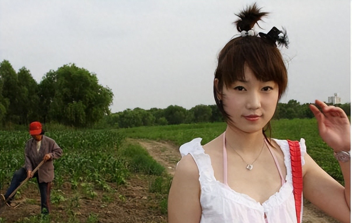 Zhang Xiaoyu From internet celebrity to body art, the rise and fall of